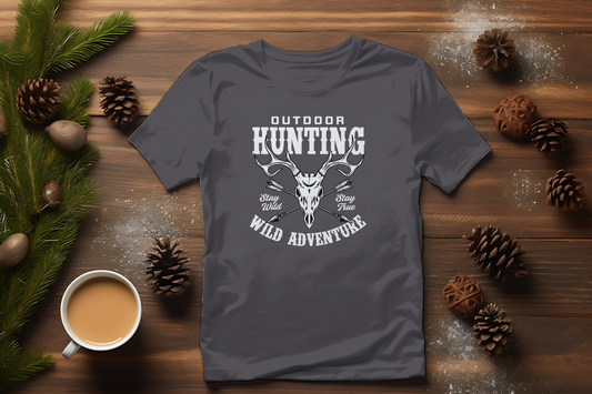 Rugged Outdoor Hunting T-Shirt With Deer Skull Design